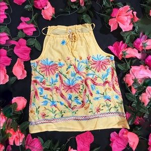 💐🌼Beautiful Embroidered Halter Blouse🌼💐